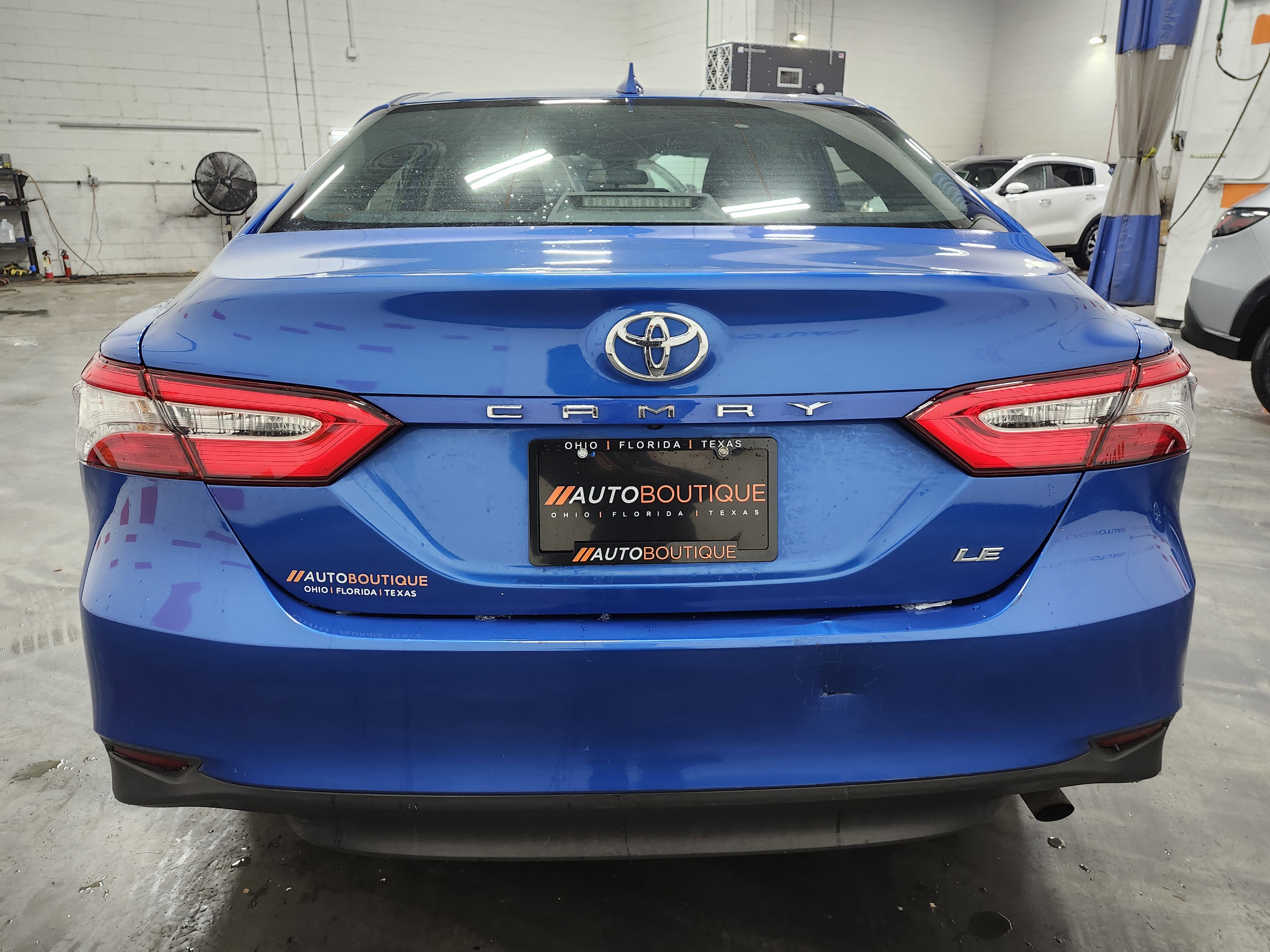 Used 2019 Toyota Camry LE image 13