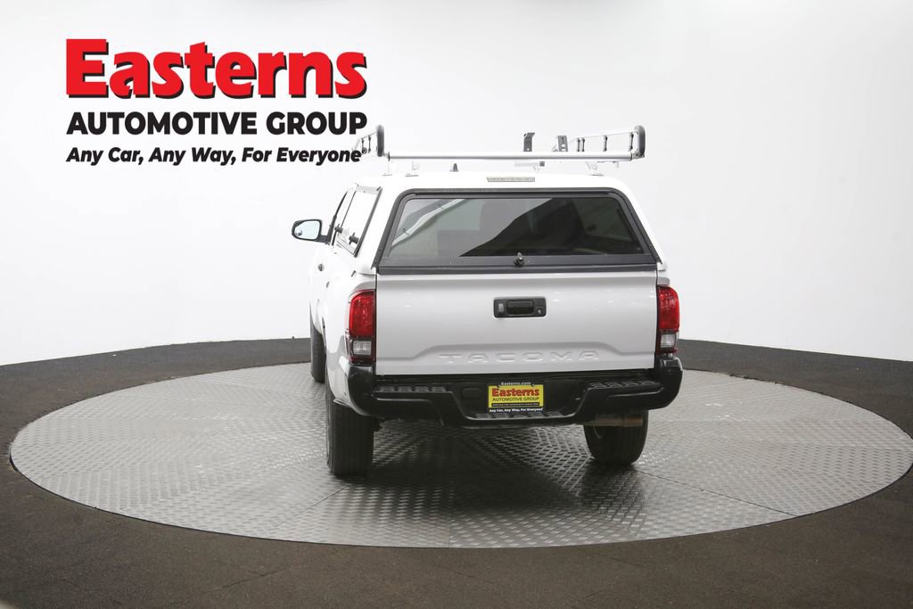 Used 2022 Toyota Tacoma SR image 32
