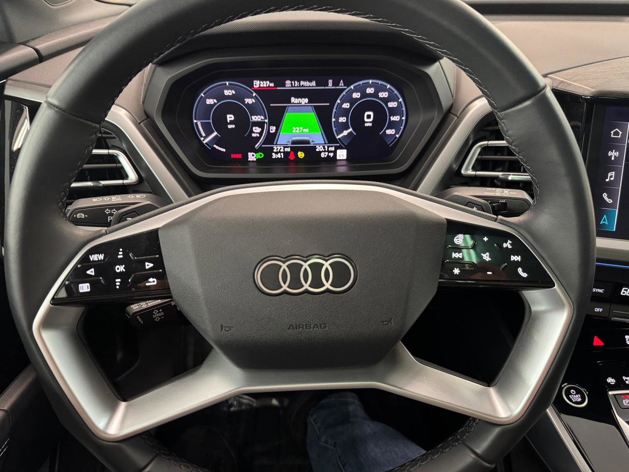 Used 2024 Audi Q4 e-tron Premium Plus w/ Premium Plus AWD/4WD image 11