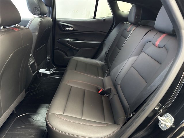 Used 2024 Chevrolet Trax RS w/ Sunroof Package image 13