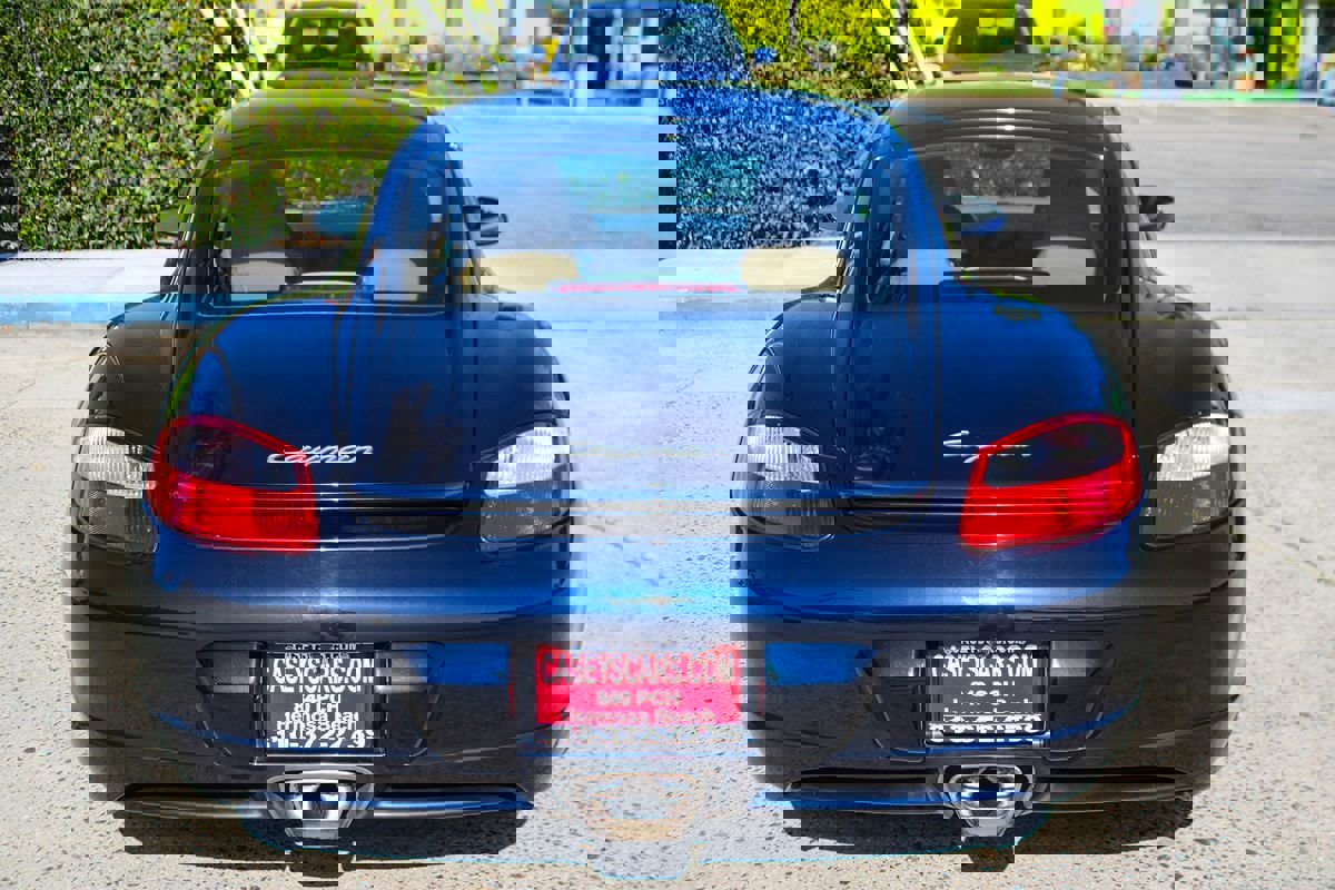 Used 2008 Porsche Cayman Coupe w/Preferred Pkg image 4