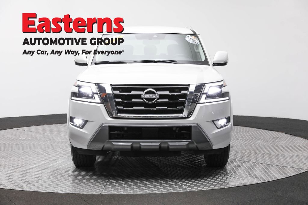Used 2024 Nissan Armada SV image 2