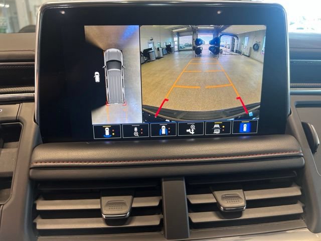 Used 2022 Chevrolet Tahoe RST w/ Luxury Package AWD/4WD image 22