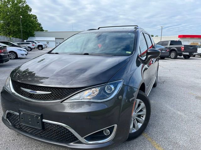 Used 2019 Chrysler Pacifica Touring-L