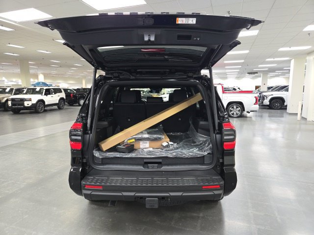 New 2026 Toyota 4Runner TRD Off-Road Premium AWD/4WD image 15
