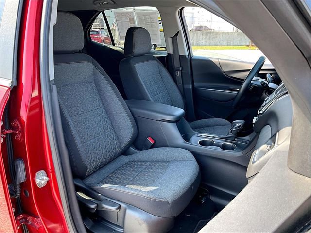 Used 2023 Chevrolet Equinox LT AWD/4WD image 11