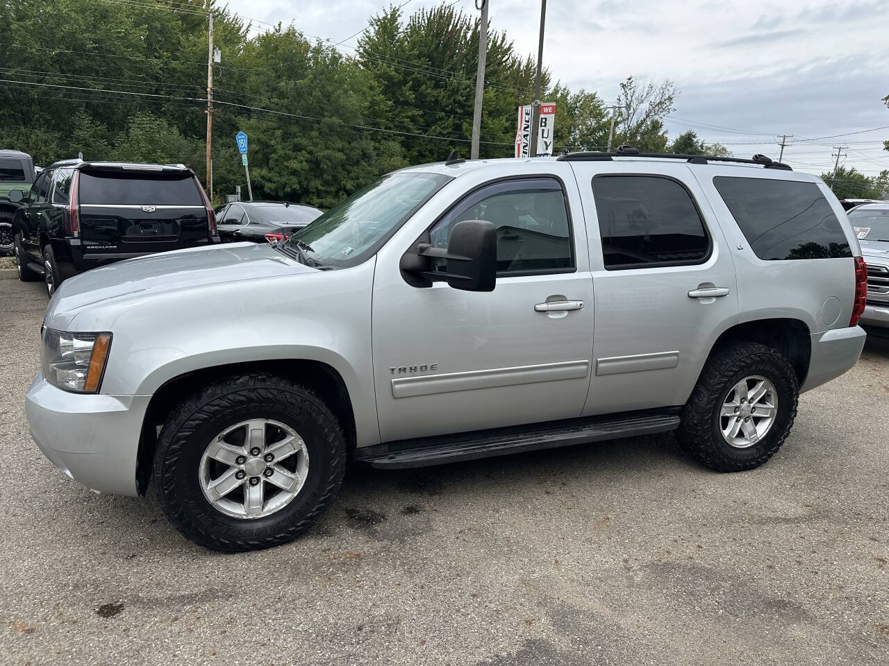 Used 2013 Chevrolet Tahoe LT AWD/4WD image 3