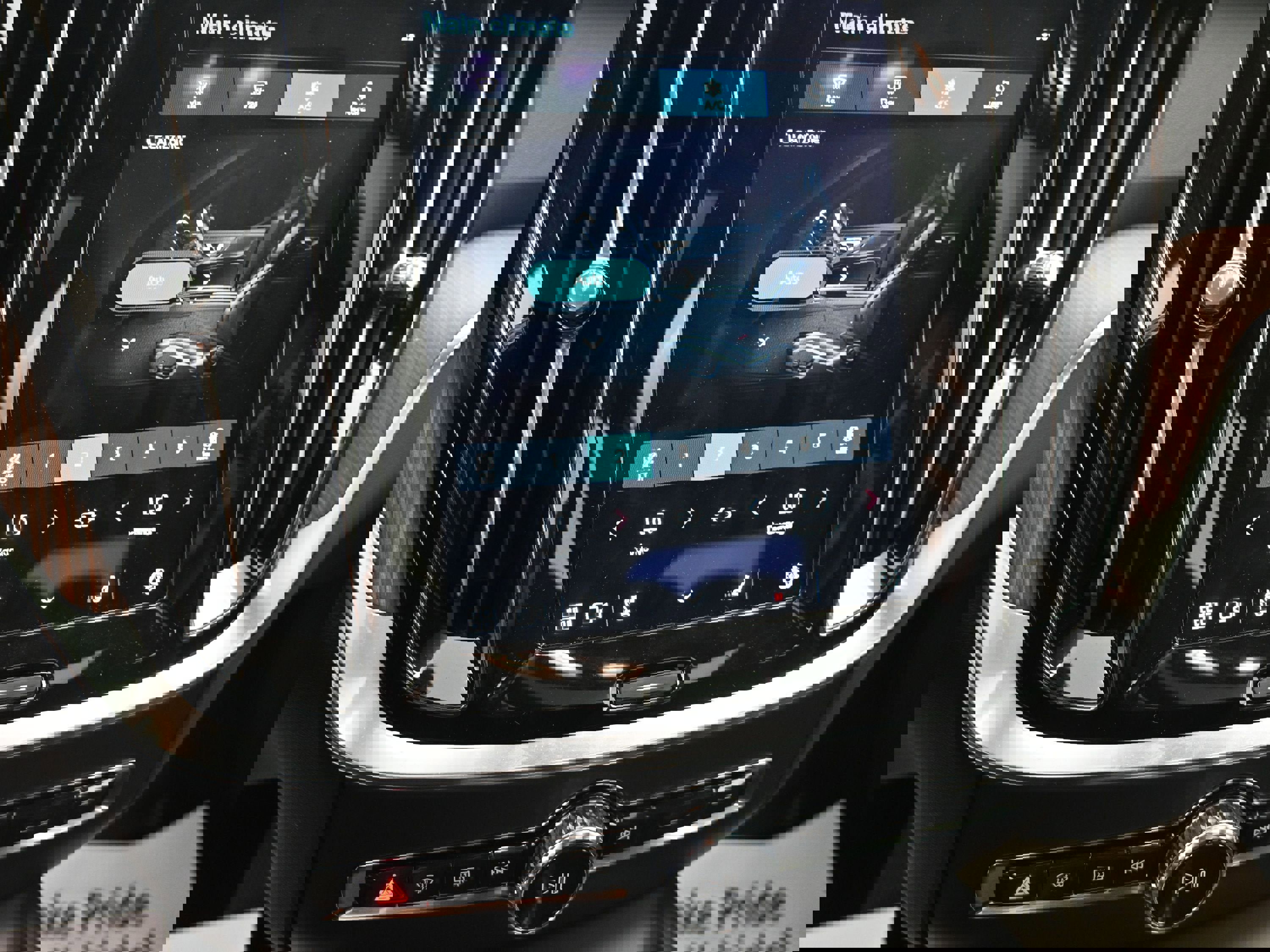 Used 2023 Volvo S60 B5 Plus w/ Climate Package image 19