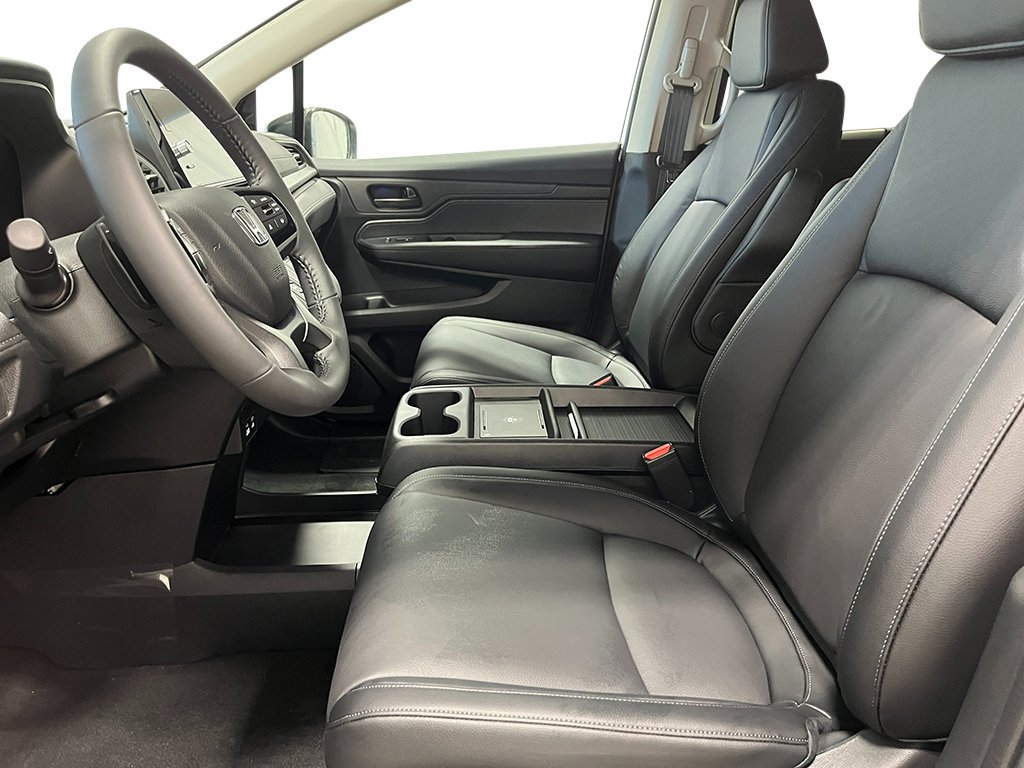 Certified 2026 Honda Odyssey EX-L image 17