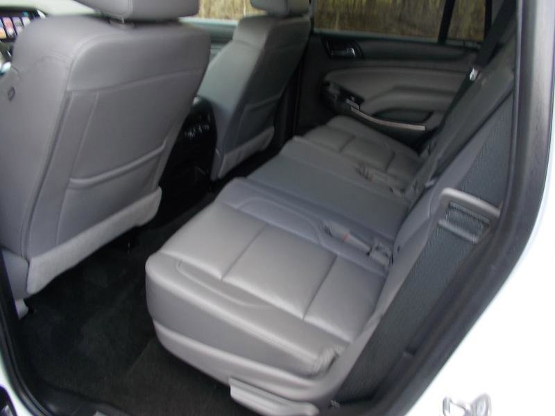 Used 2018 Chevrolet Tahoe LT w/ Luxury Package RWD image 25