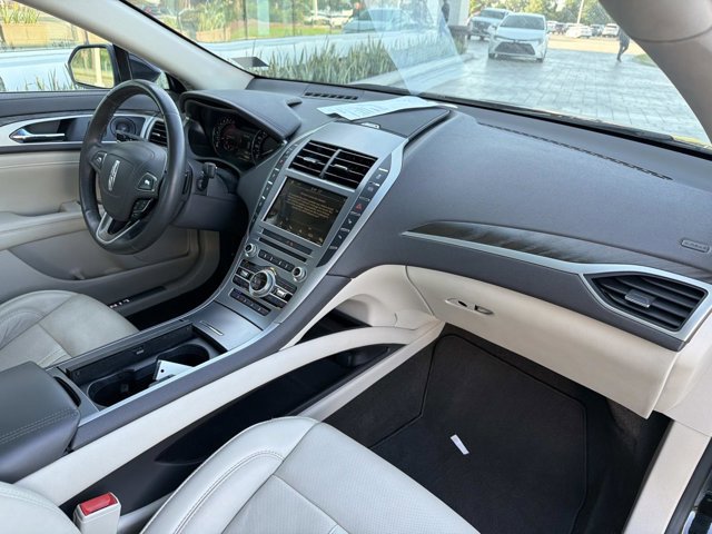 Used 2019 Lincoln MKZ Reserve AWD/4WD image 20