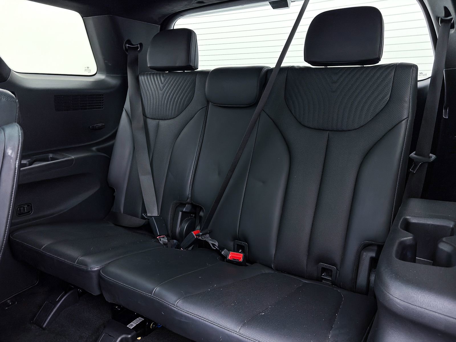 Used 2025 Hyundai Palisade Calligraphy image 41