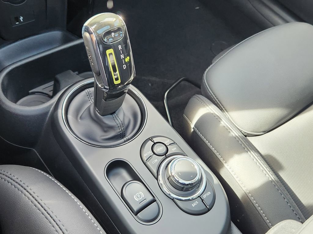 Used 2024 MINI Cooper SE image 27