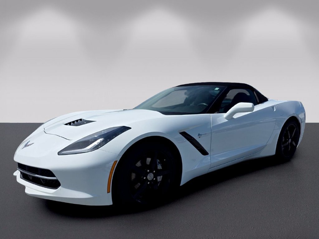 Used 2015 Chevrolet Corvette Stingray Convertible RWD image 9