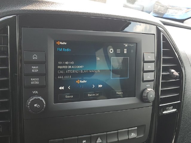Used 2023 Mercedes-Benz Metris Passenger image 27