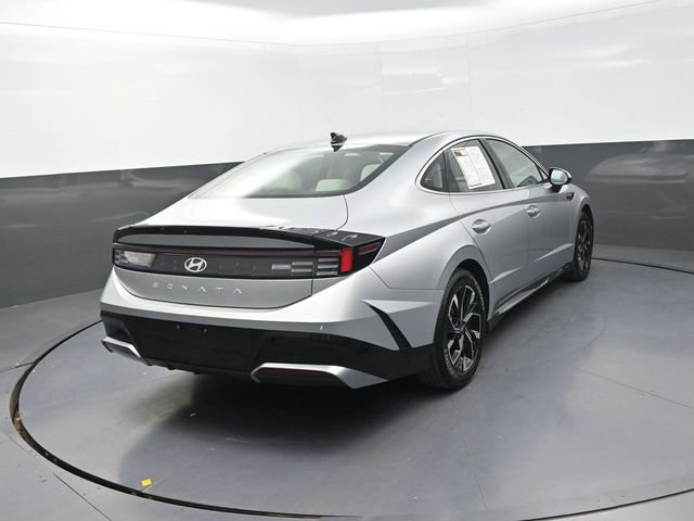 Used 2025 Hyundai Sonata SEL image 9