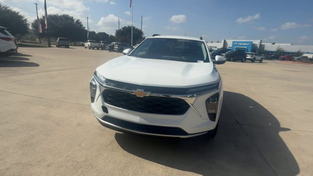 Certified 2026 Chevrolet Trax LT FWD image 3