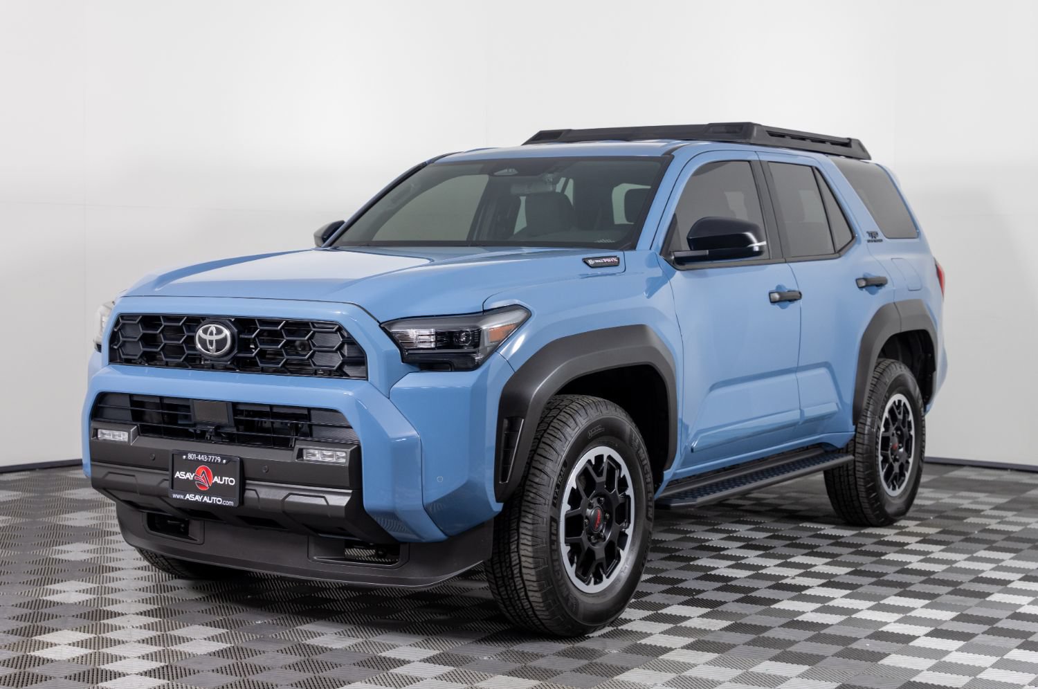 Used 2025 Toyota 4Runner TRD Off-Road AWD/4WD image 2