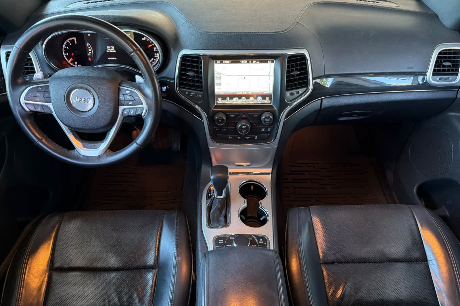Used 2016 Jeep Grand Cherokee High Altitude AWD/4WD image 3