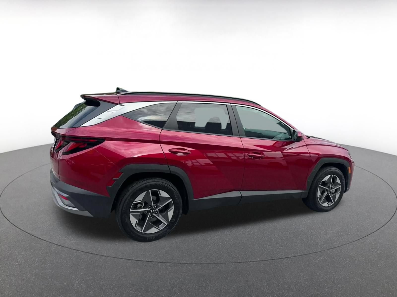 Used 2026 Hyundai Tucson SEL Plus FWD image 13
