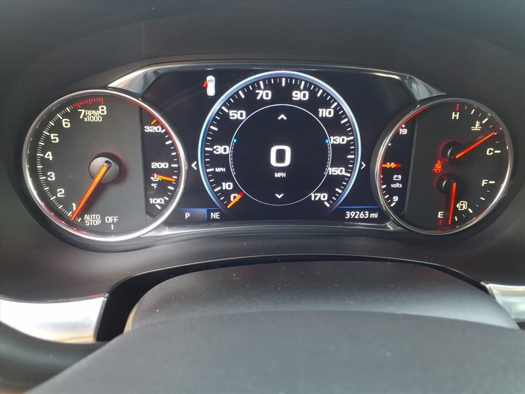 Used 2023 Chevrolet Traverse Premier AWD/4WD image 33