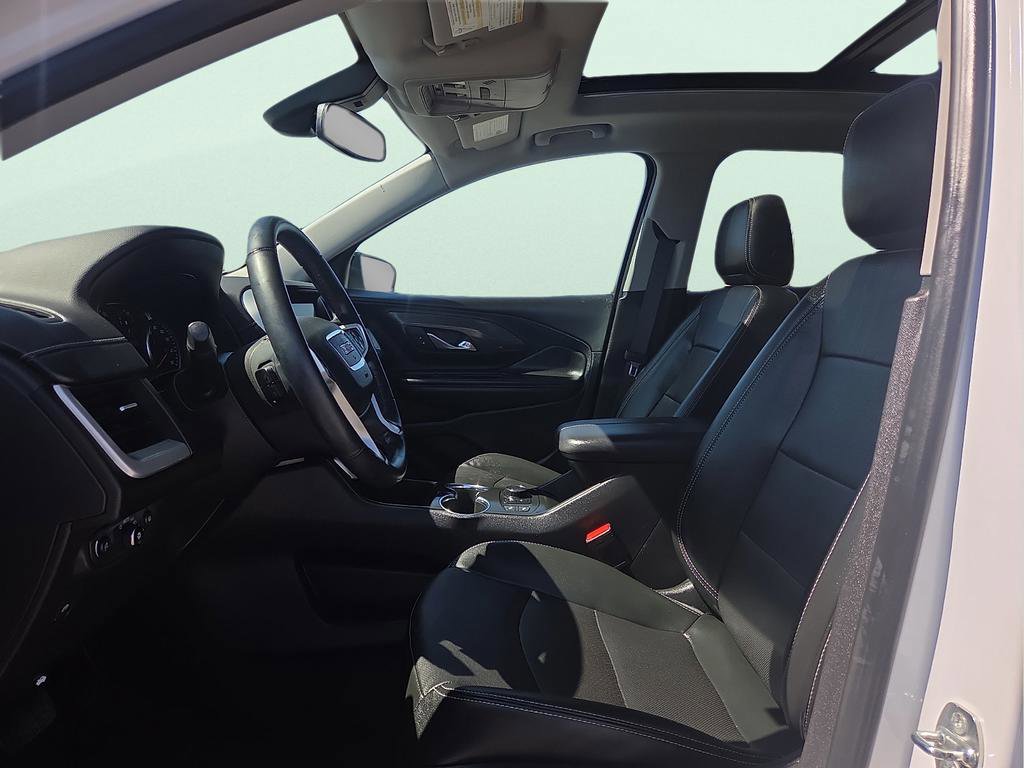 Used 2023 GMC Terrain SLT w/ Elevation Edition FWD image 13
