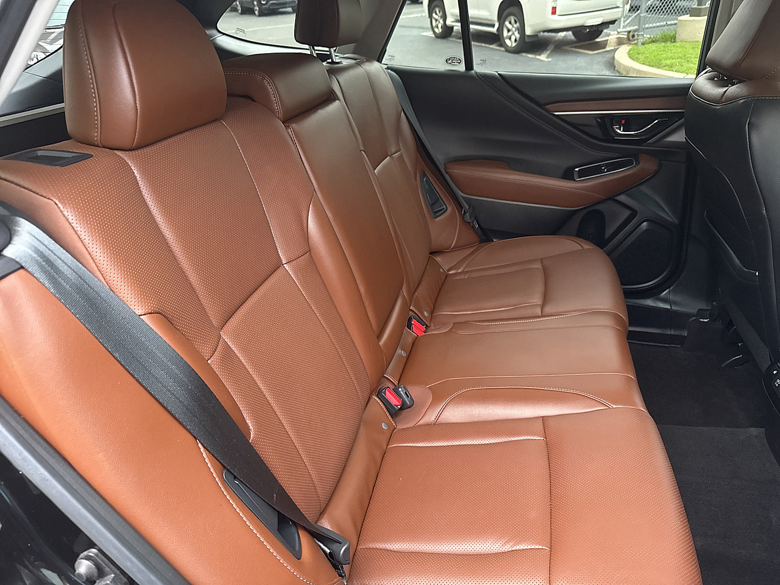 Used 2020 Subaru Outback Touring XT AWD/4WD image 33