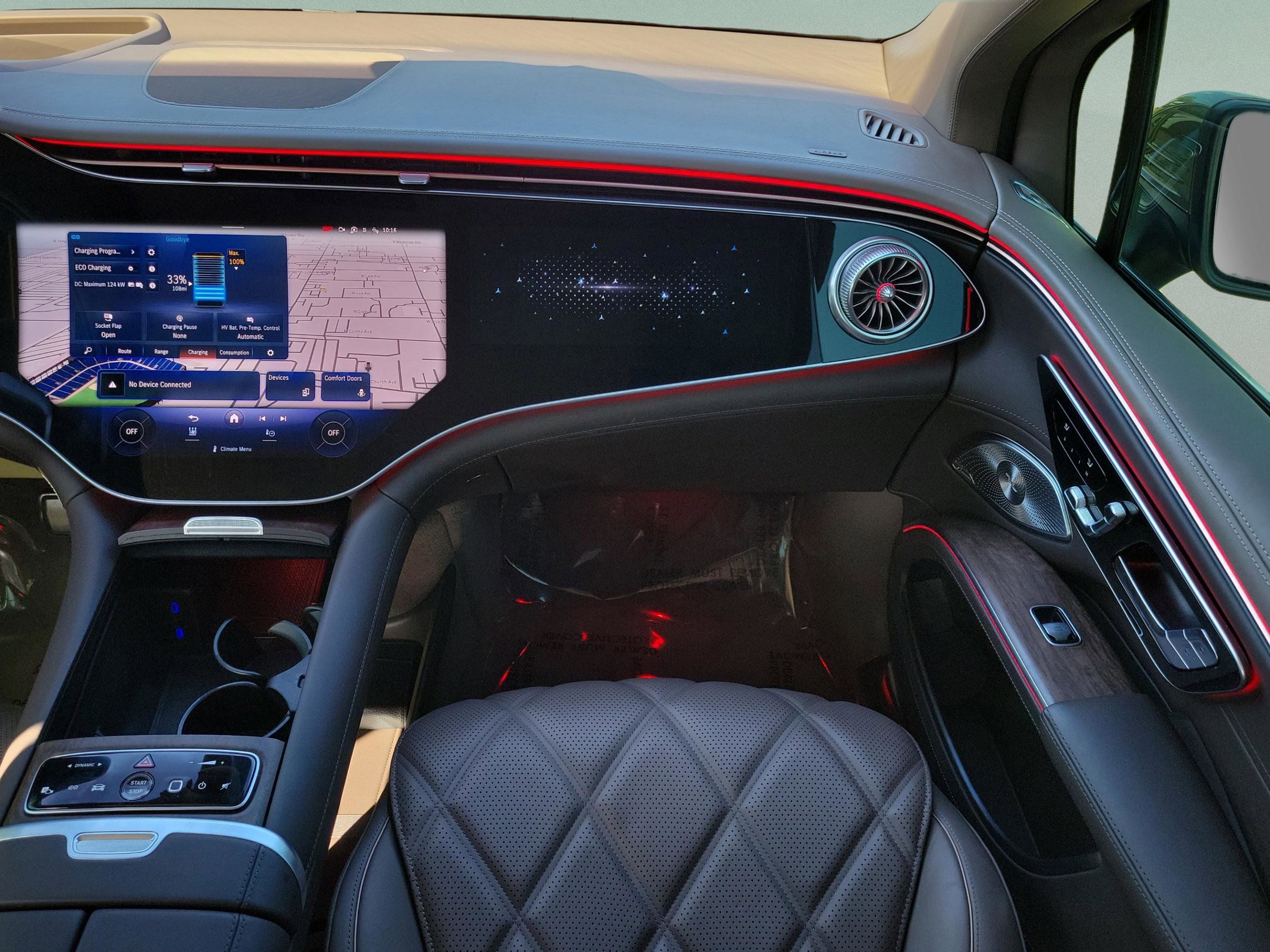 Used 2024 Mercedes-Benz Maybach EQS 680 4MATIC image 19