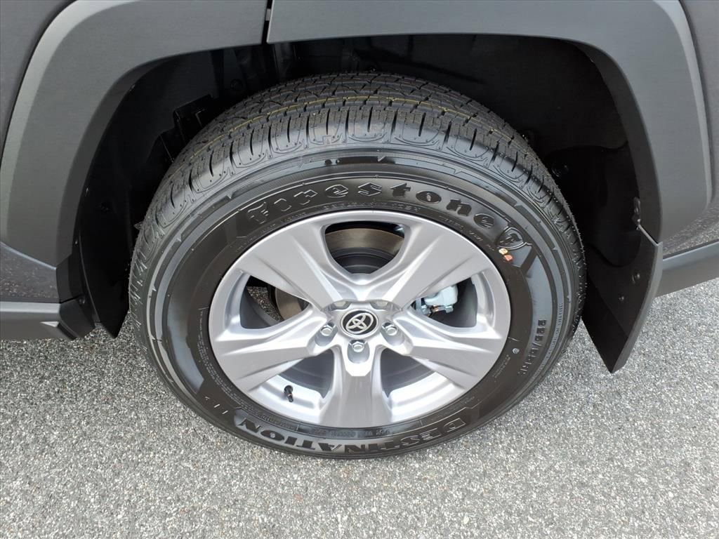 New 2025 Toyota RAV4 XLE image 8