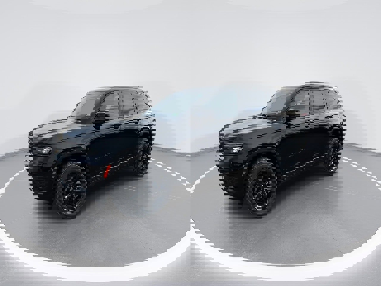 New 2025 Jeep Grand Cherokee Altitude image 4