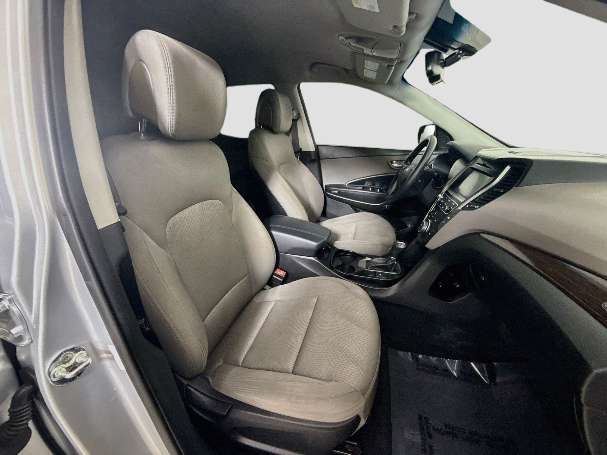 Used 2018 Hyundai Santa Fe Sport w/ 2.4L Value Package 02 FWD image 29