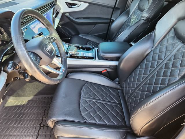 Used 2024 Audi Q7 3.0T Prestige AWD/4WD image 13