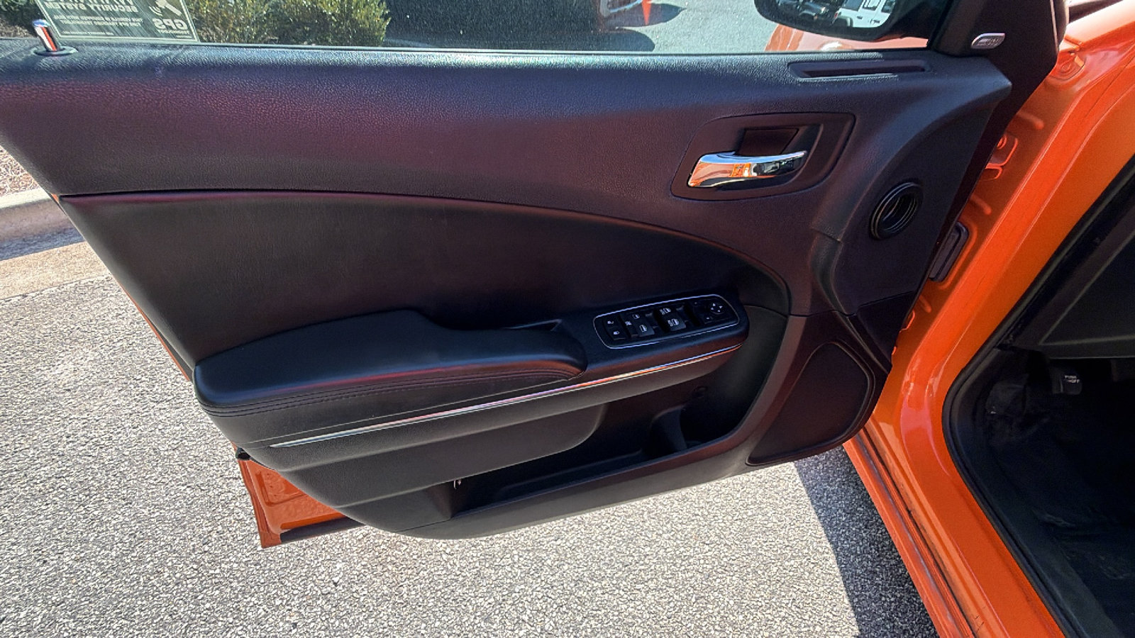 Used 2014 Dodge Charger SXT RWD image 14