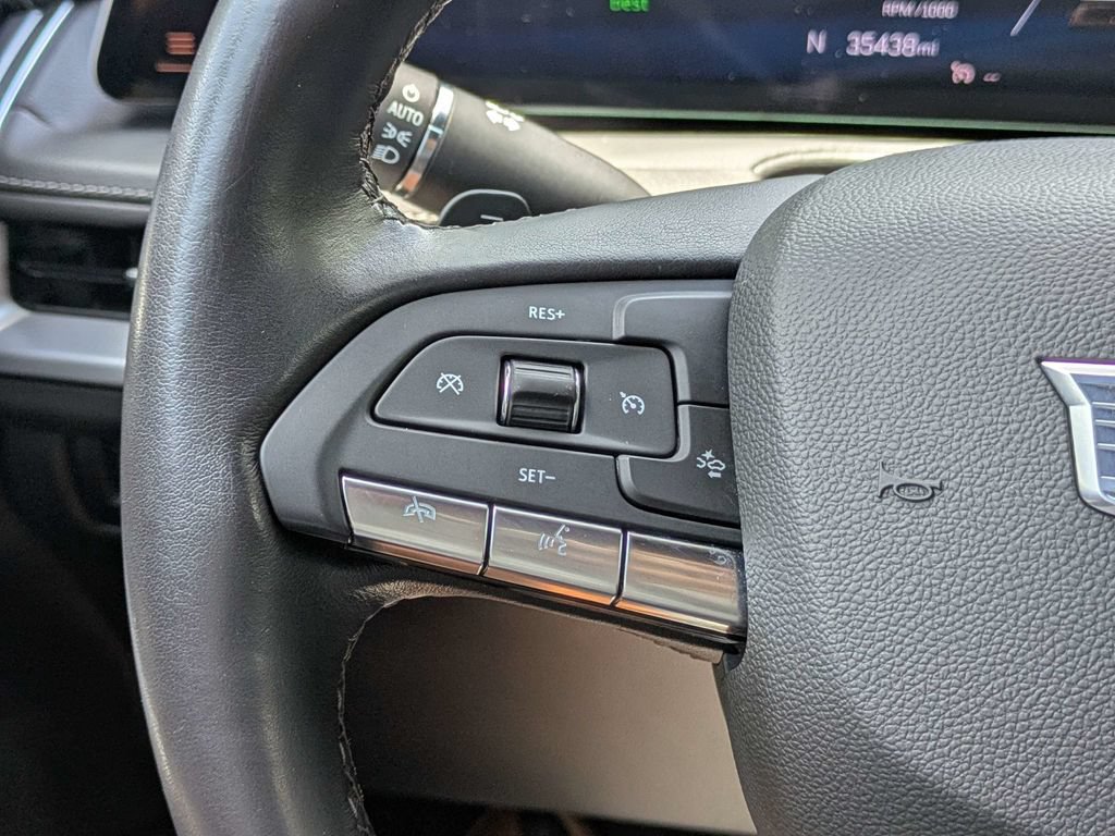 Certified 2024 Cadillac XT4 Premium Luxury FWD image 29
