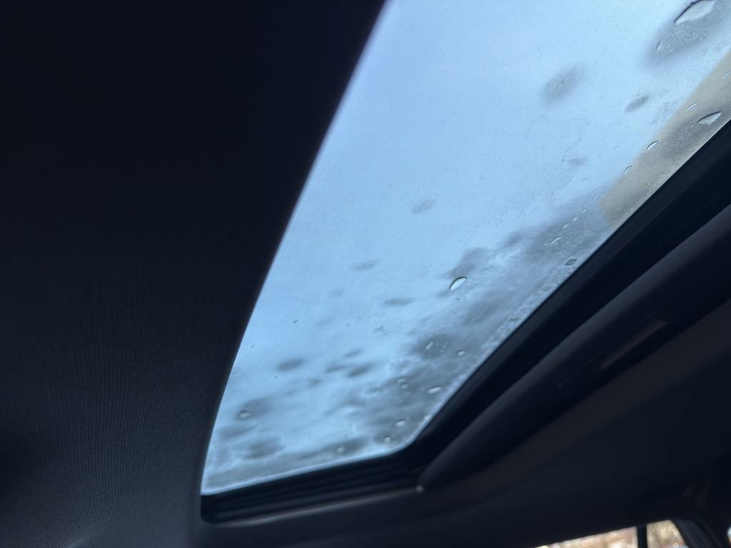 New 2026 Chevrolet Trax RS w/ Sunroof Package image 16