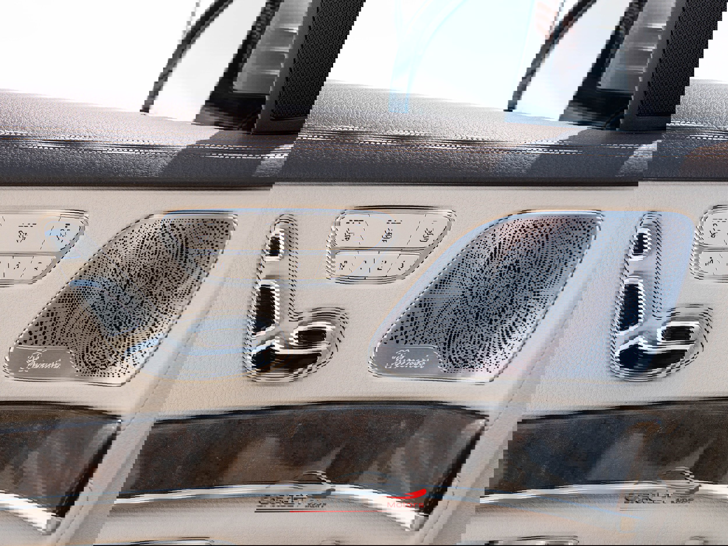 Used 2014 Mercedes-Benz S 550 Sedan w/ Premium 1 Package image 41