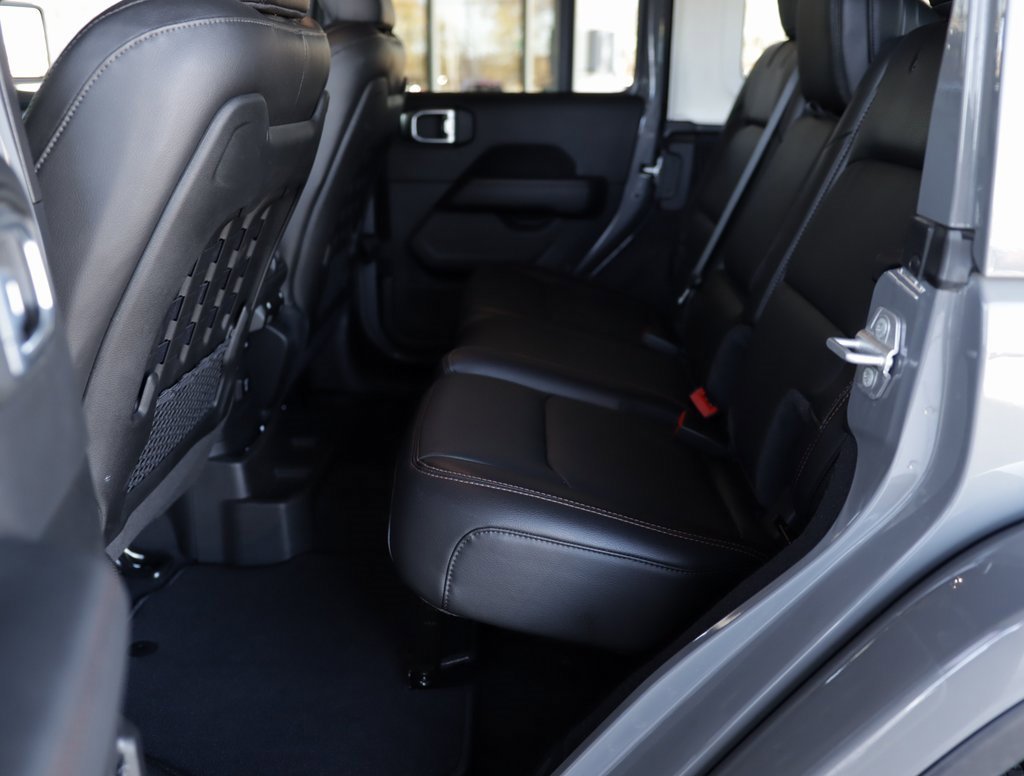 Used 2021 Jeep Wrangler Unlimited Rubicon w/ Trailer Tow Package image 30