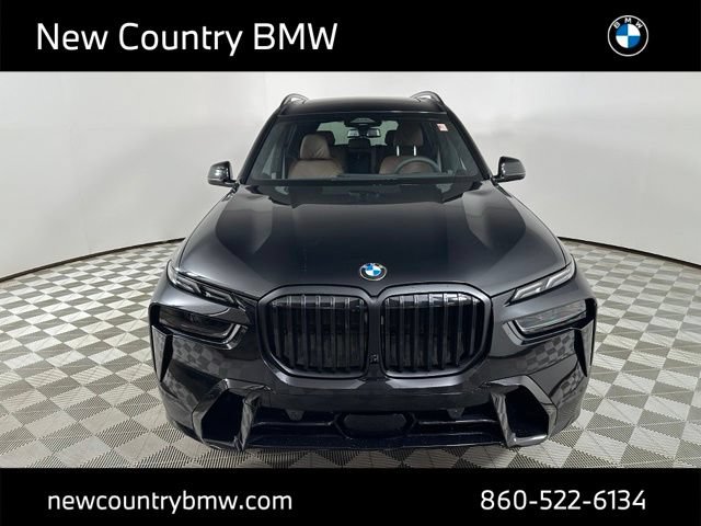 New 2027 BMW X7 xDrive40i w/ M Sport Package AWD/4WD image 2