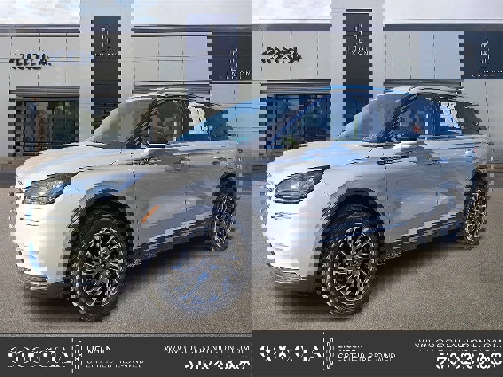 Certified 2022 Lincoln Corsair AWD w/ Equipment Group 101A image 1