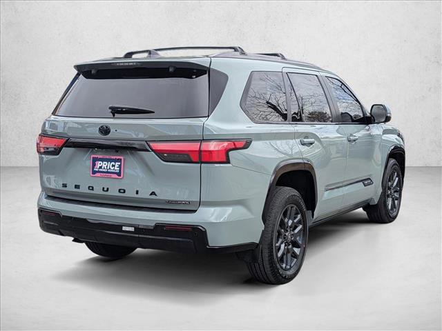 Used 2025 Toyota Sequoia Platinum image 5