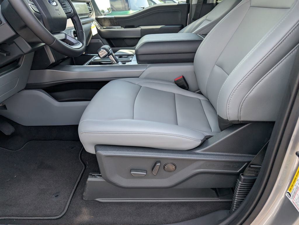 New 2025 Ford F150 Lightning Flash image 8