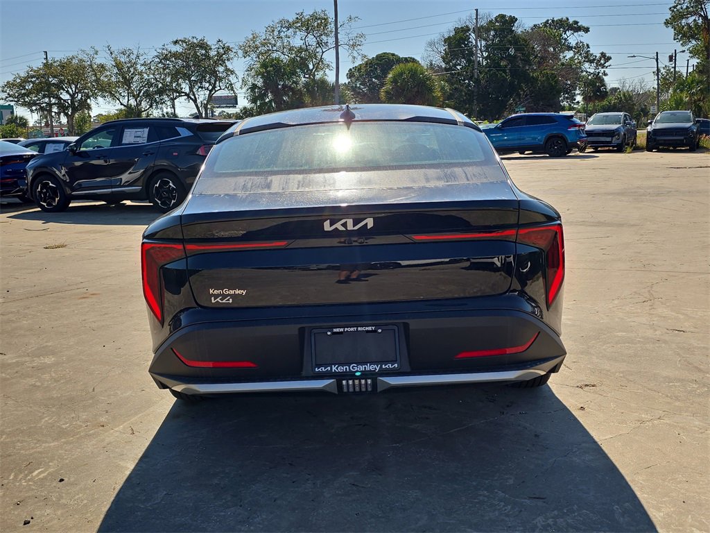 New 2025 Kia K4 LXS image 7