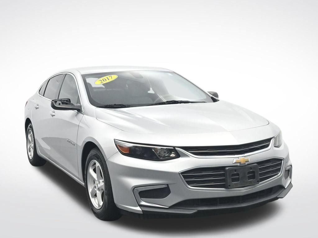 Used 2017 Chevrolet Malibu LS w/ LPO, Convenience Package 1 FWD image 3