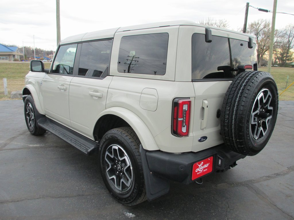 Used 2025 Ford Bronco Outer Banks image 7