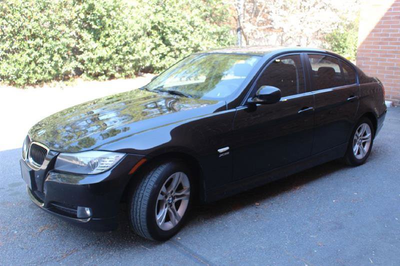 Used 2011 BMW 328i xDrive XI image 2