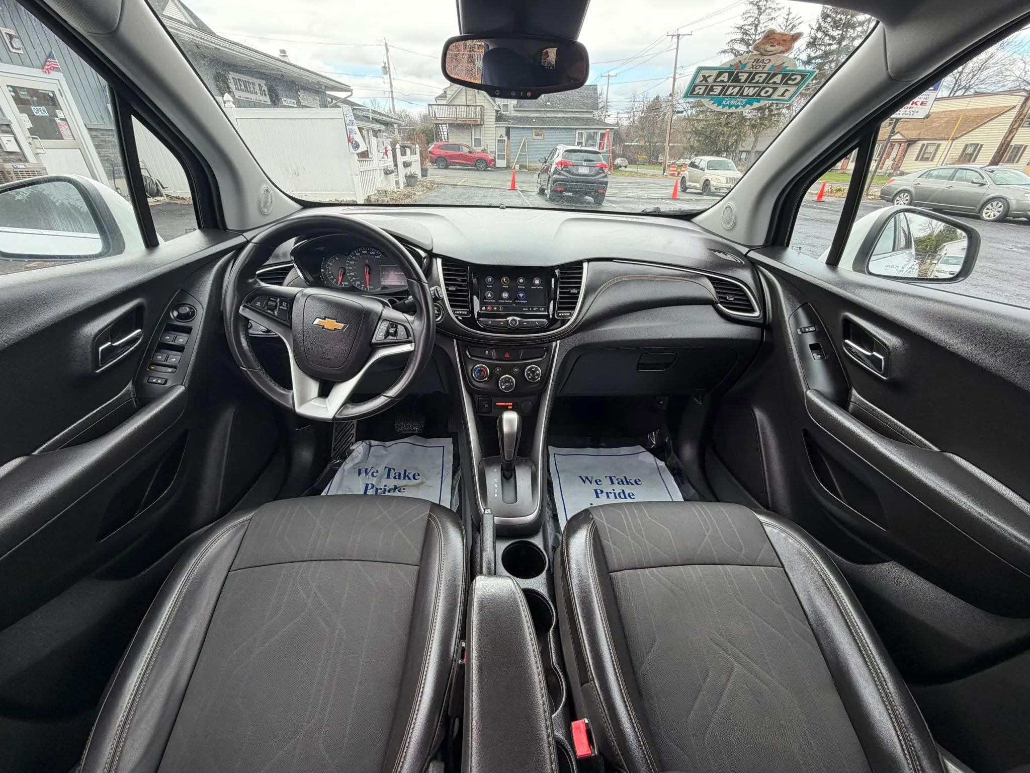 Used 2018 Chevrolet Trax LT w/ LT Convenience Package AWD/4WD image 15