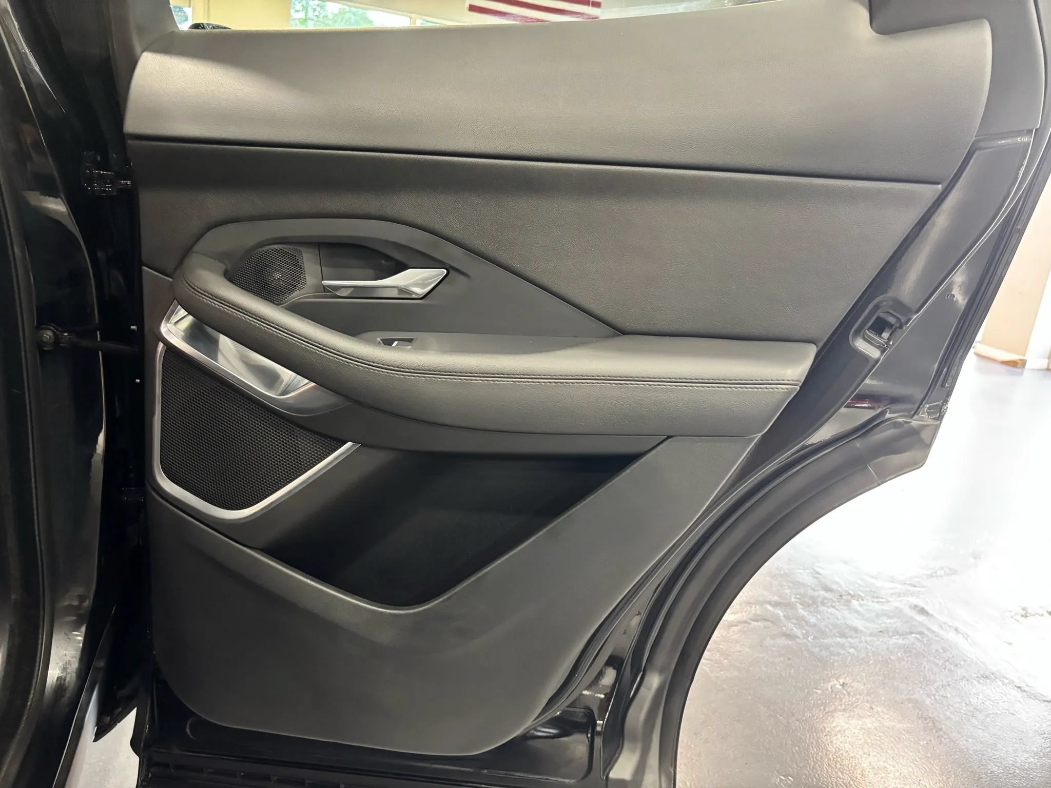 Used 2018 Jaguar E-PACE S AWD/4WD image 35