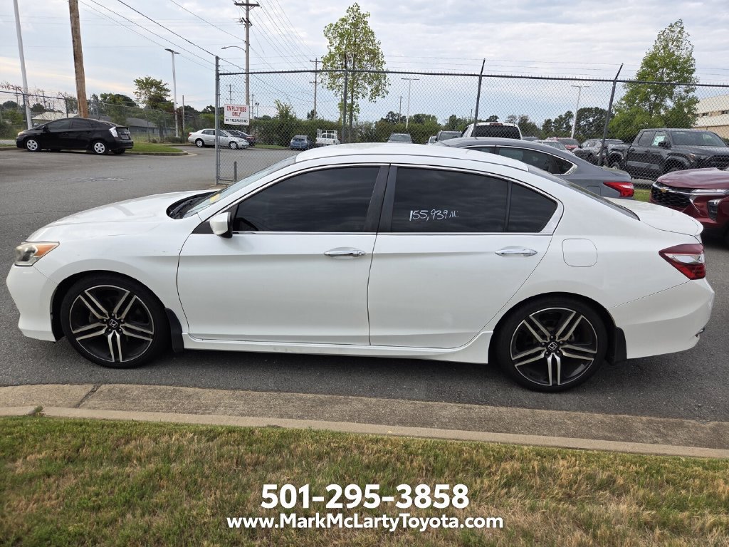 Used 2017 Honda Accord Sport Special Edition image 7