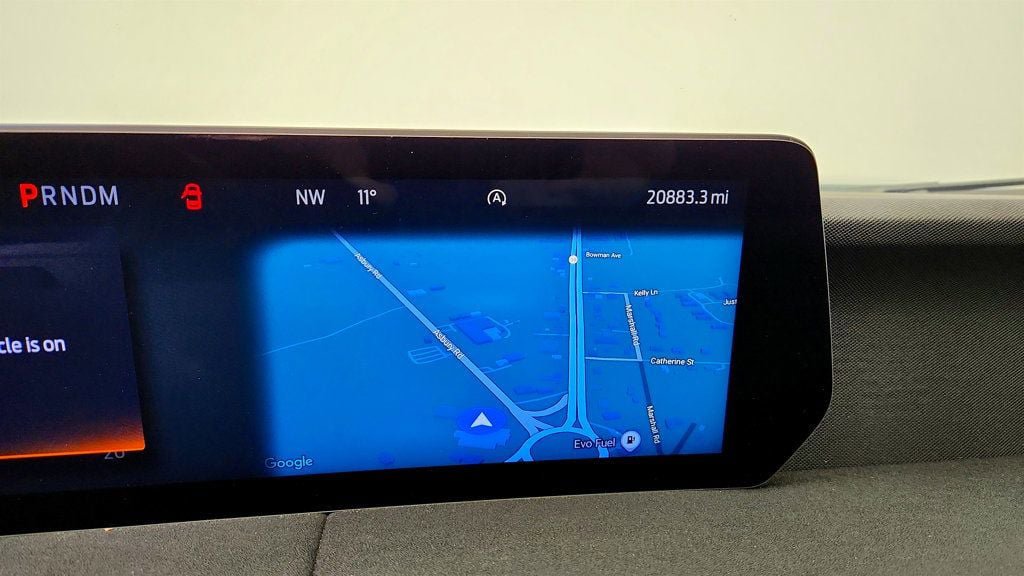 Used 2025 Ford Expedition Tremor AWD/4WD image 16