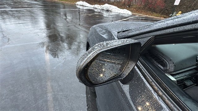 Used 2025 Toyota Camry LE image 36